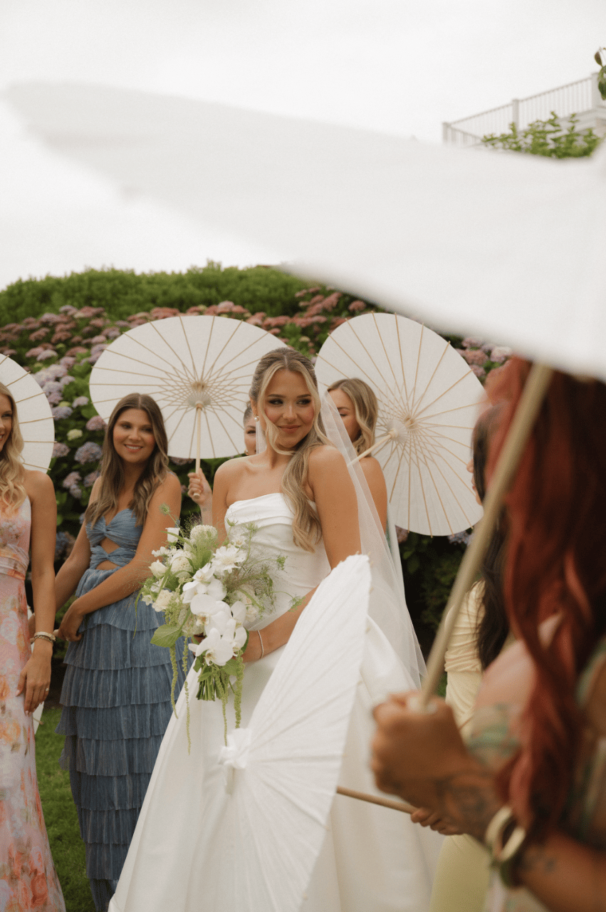 A Modern Summer Wedding at Wequassett Resort and Golf Club photo 3