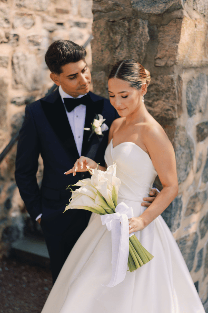 A Romantic Summer Wedding at Scarsdale Golf Club