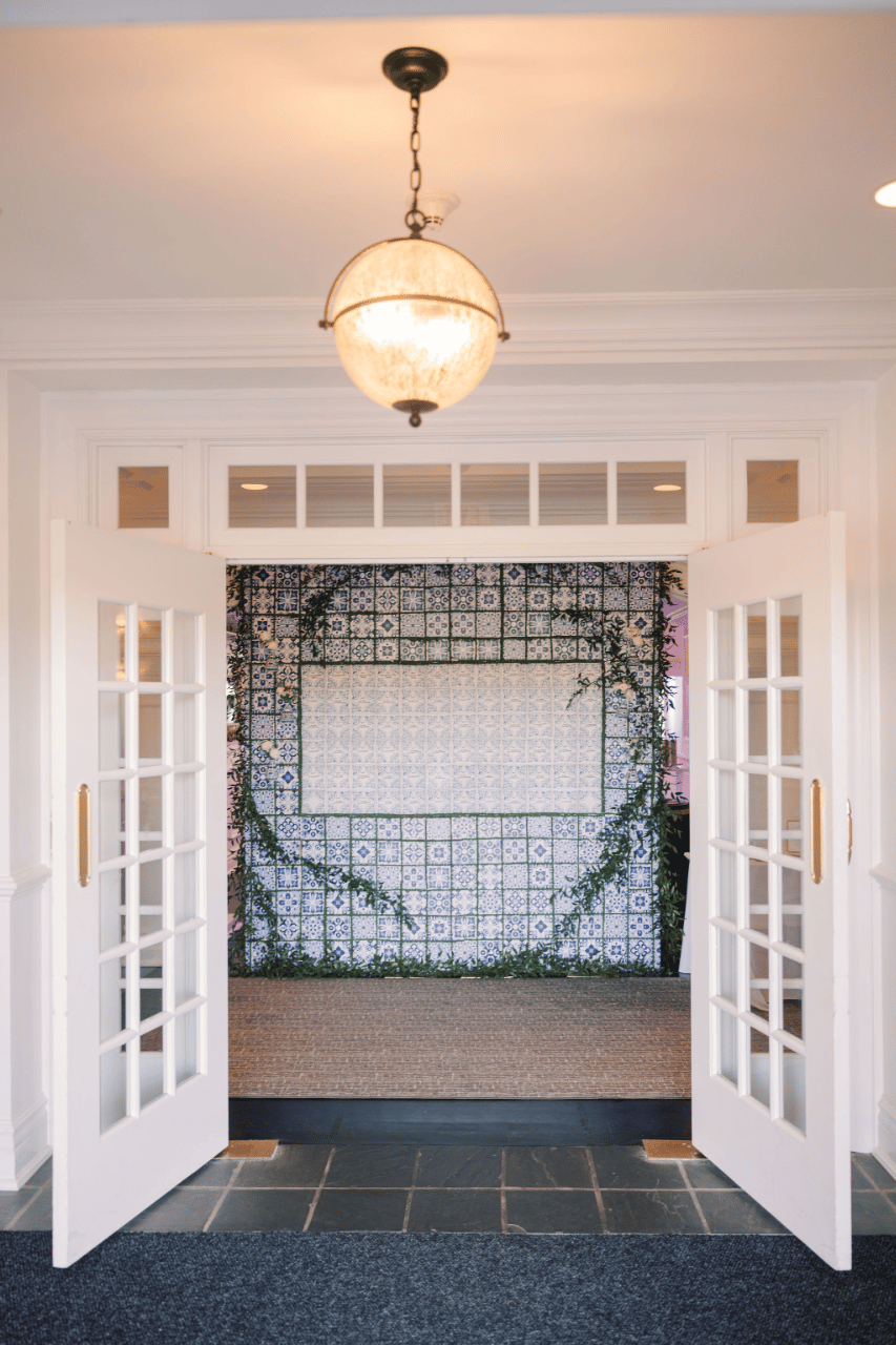 A Romantic Summer Wedding at Scarsdale Golf Club photo 3
