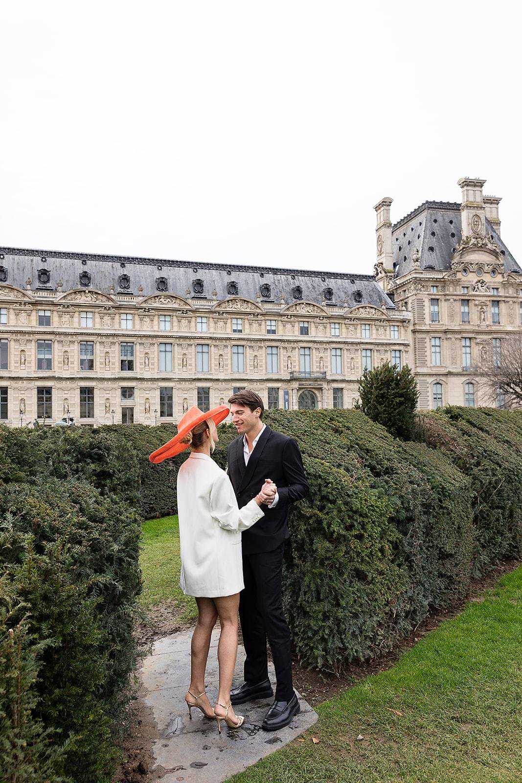 A Romantic Winter Editorial in Pairs, France 28