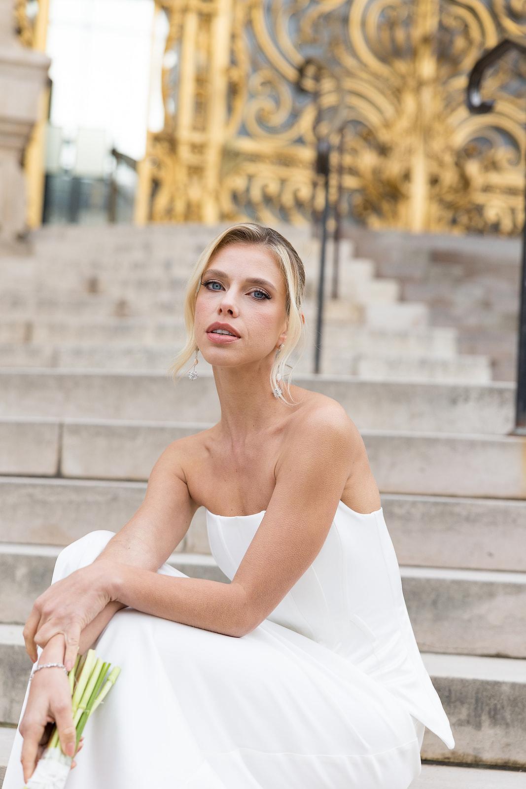 A Romantic Winter Editorial in Paris, France photo 4