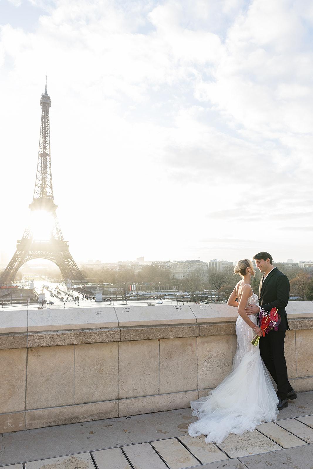 A Romantic Winter Editorial in Pairs, France 8