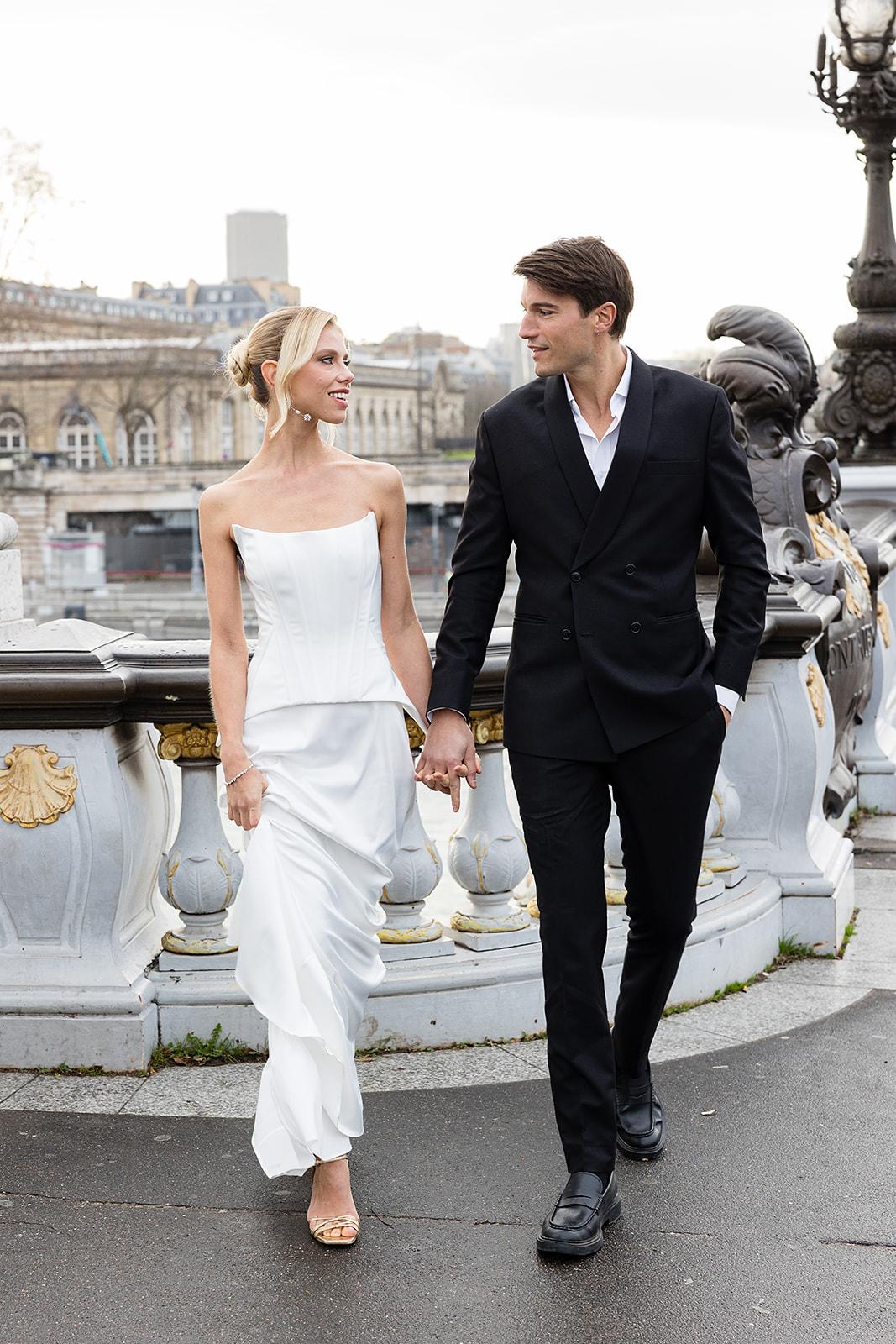 A Romantic Winter Editorial in Pairs, France 14
