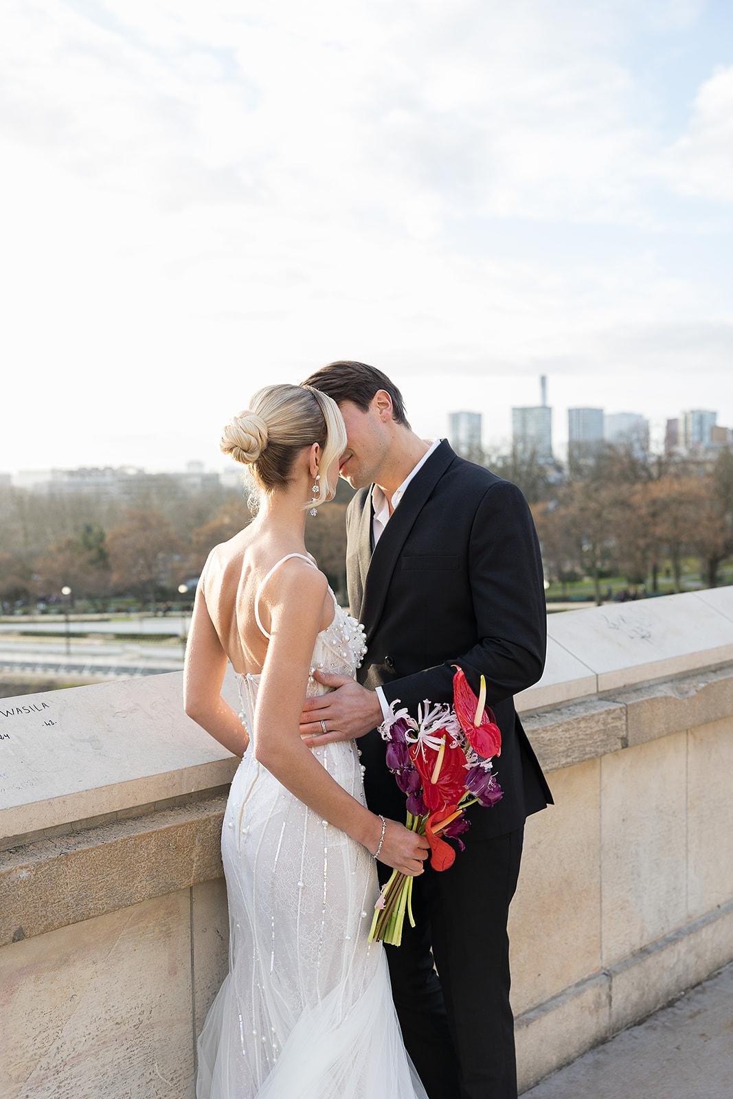 A Romantic Winter Editorial in Pairs, France 6
