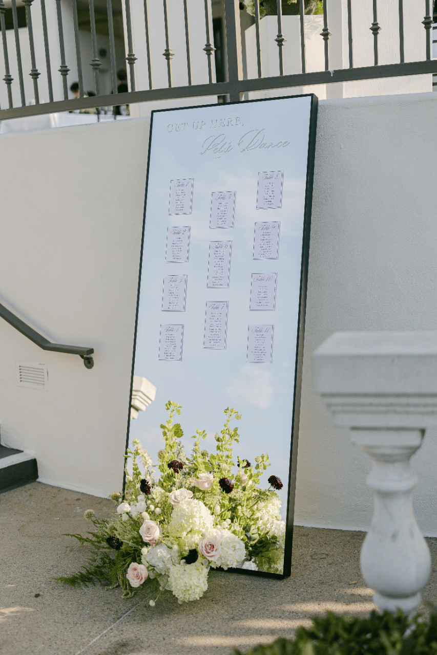 Mirrored Seating Chart, perfect opportunity for the guest to grab a selfie/usie.