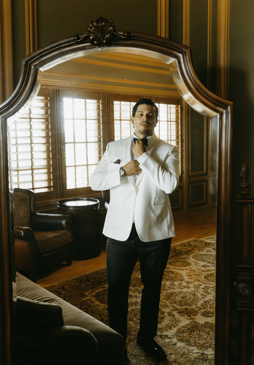 Mariela Hernandez-Loya & Marcus Pando's wedding-image-34