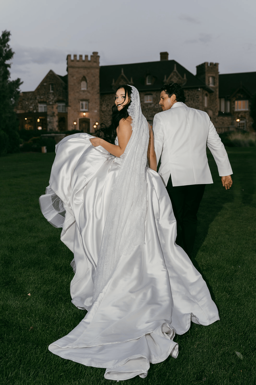 Mariela Hernandez-Loya & Marcus Pando's wedding-image-31