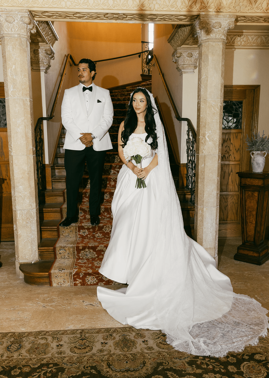 Mariela Hernandez-Loya & Marcus Pando's wedding-image-93