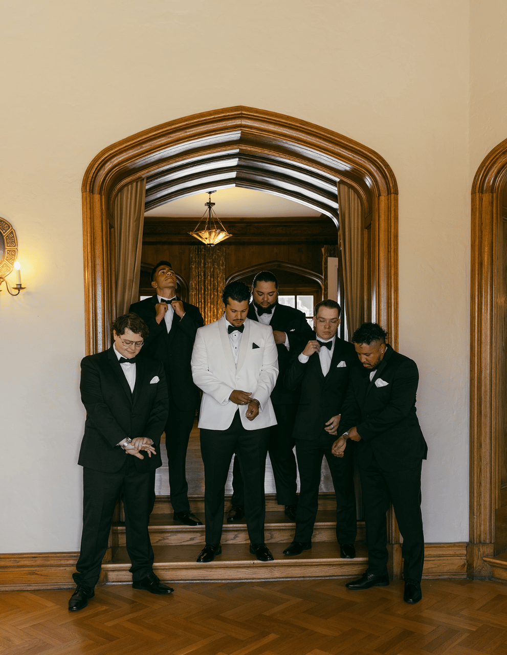 Mariela Hernandez-Loya & Marcus Pando's wedding-image-41