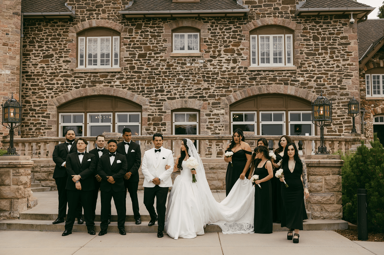Mariela Hernandez-Loya & Marcus Pando's wedding-image-68