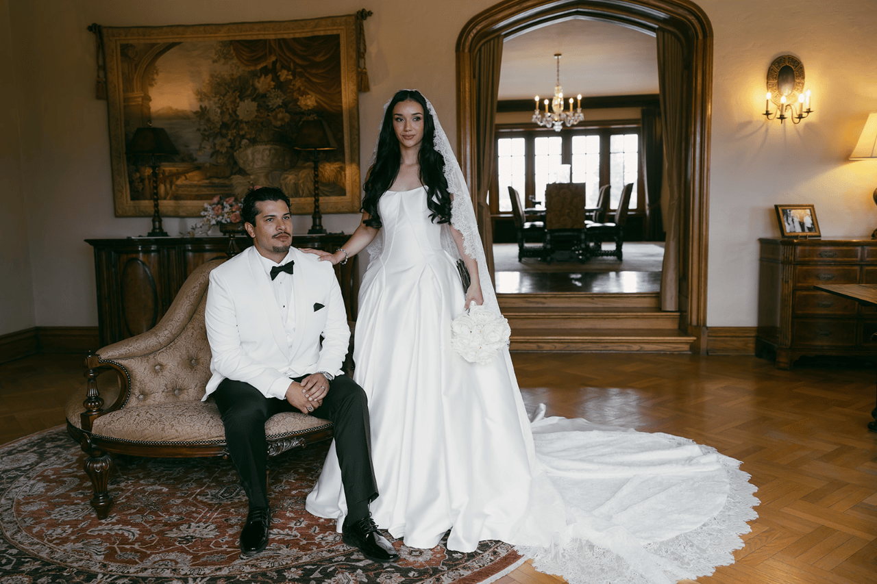 Mariela Hernandez-Loya & Marcus Pando's wedding-image-13