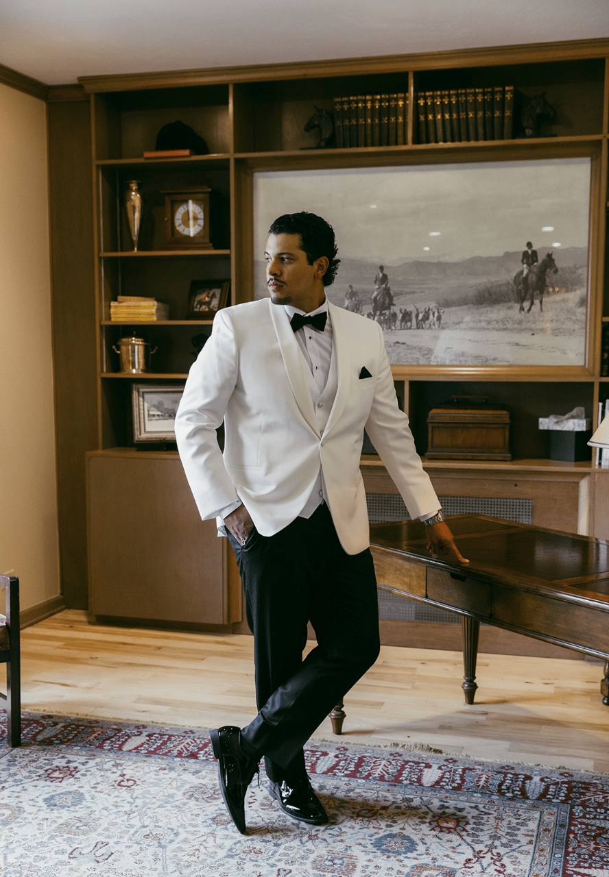 Mariela Hernandez-Loya & Marcus Pando's wedding-image-58