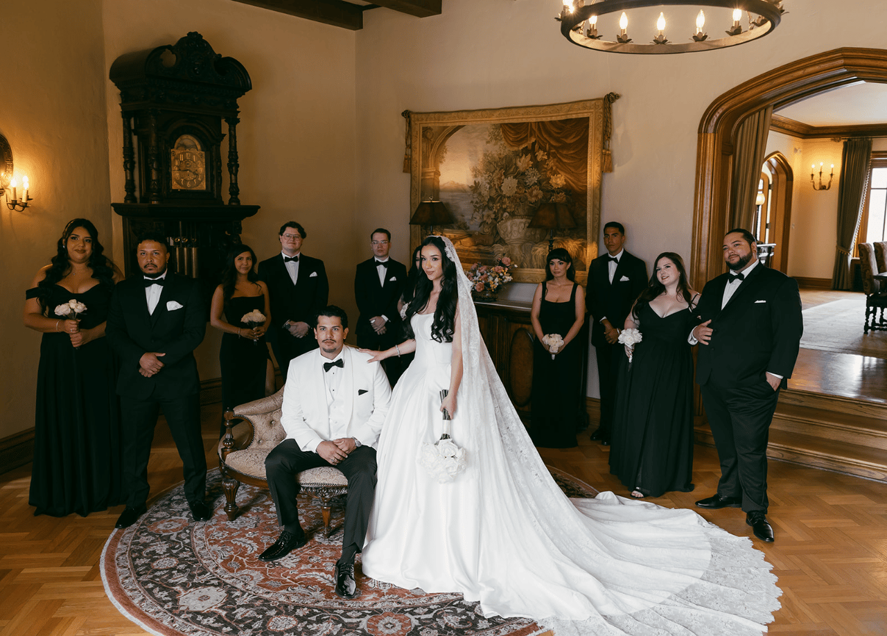 Mariela Hernandez-Loya & Marcus Pando's wedding-image-40