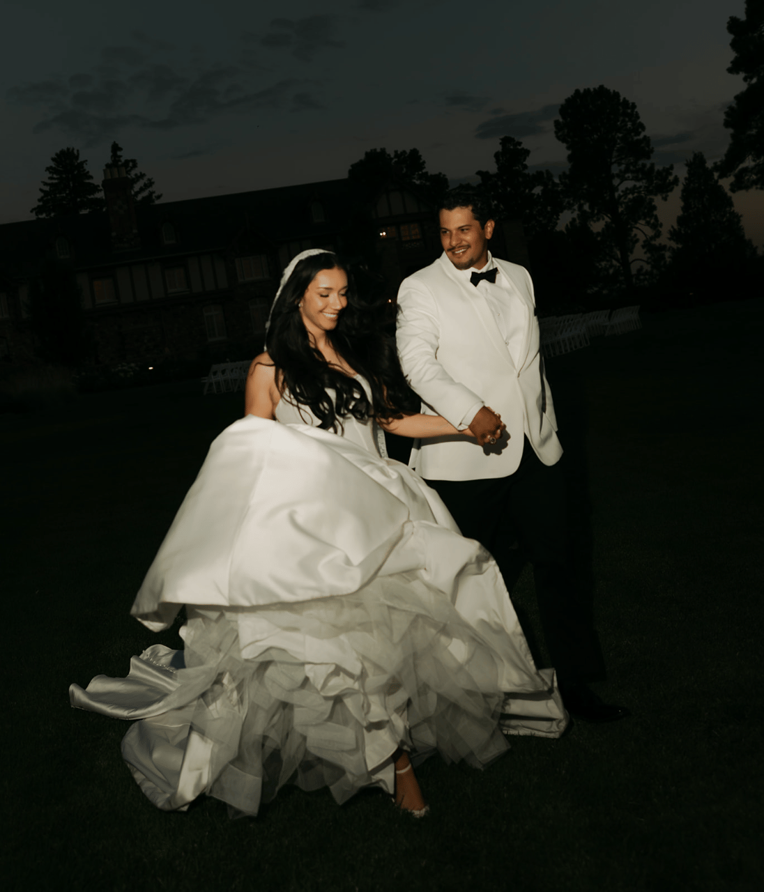 Mariela Hernandez-Loya & Marcus Pando's wedding-image-3