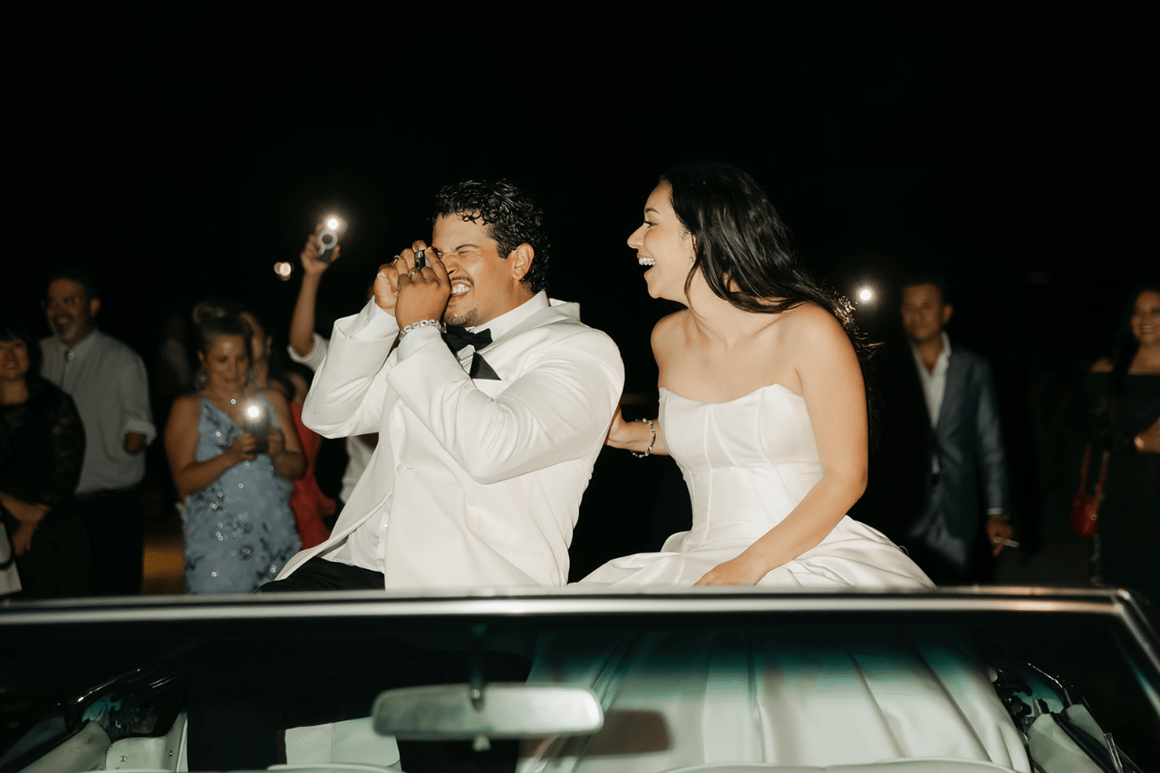 Mariela Hernandez-Loya & Marcus Pando's wedding-image-101