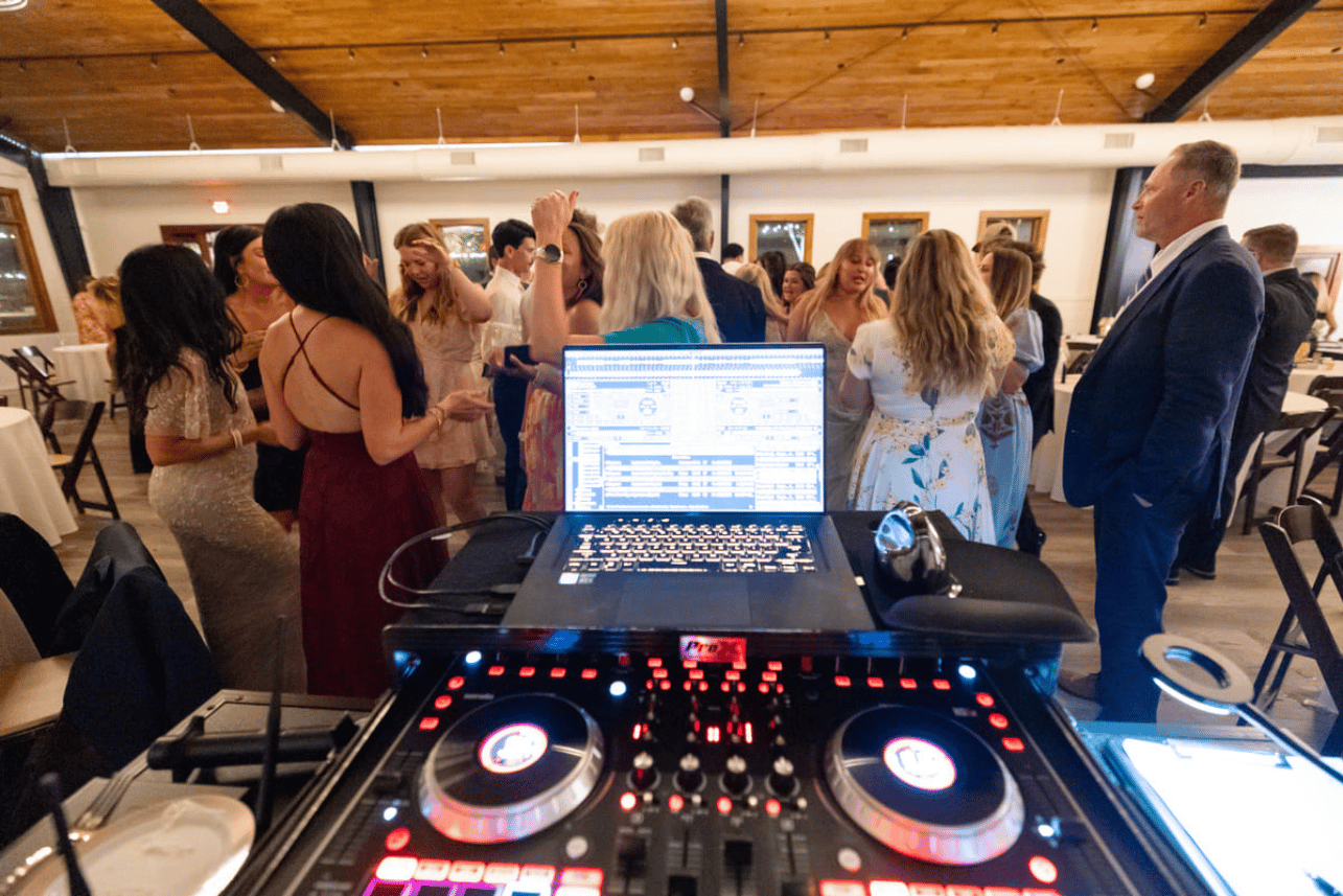 Sabrina Beckmann & Chas Buie's wedding 7