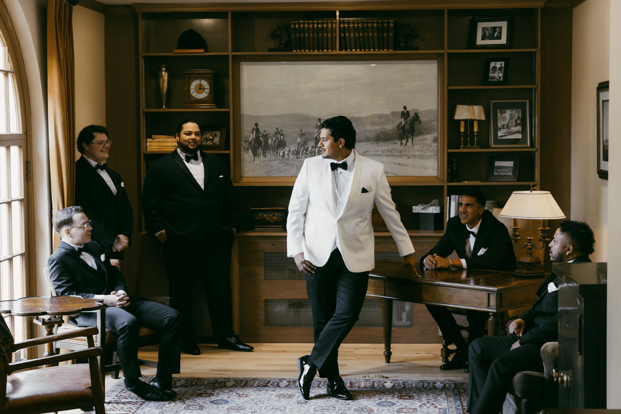 Mariela Hernandez-Loya & Marcus Pando's wedding-image-47