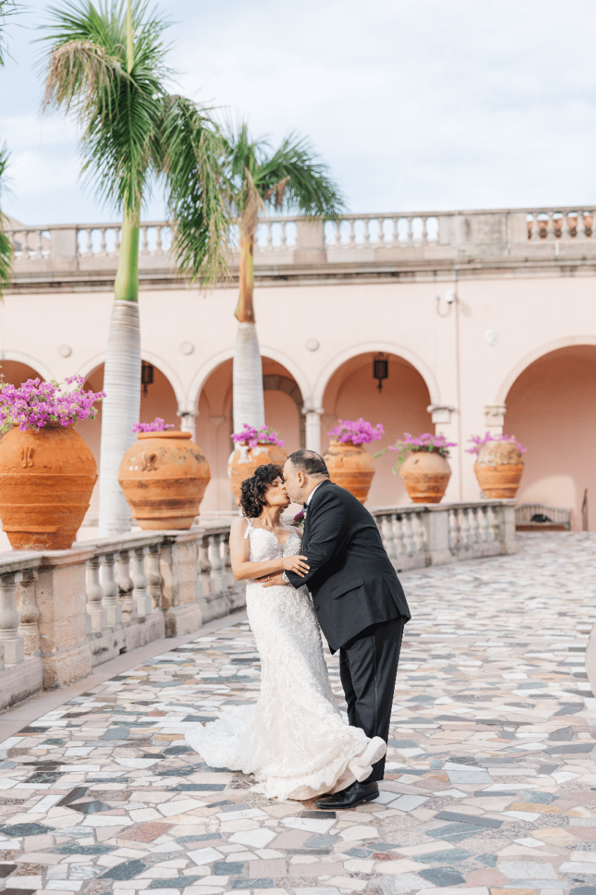 Noemi Alsina & Alcides Alsina's wedding-image-67