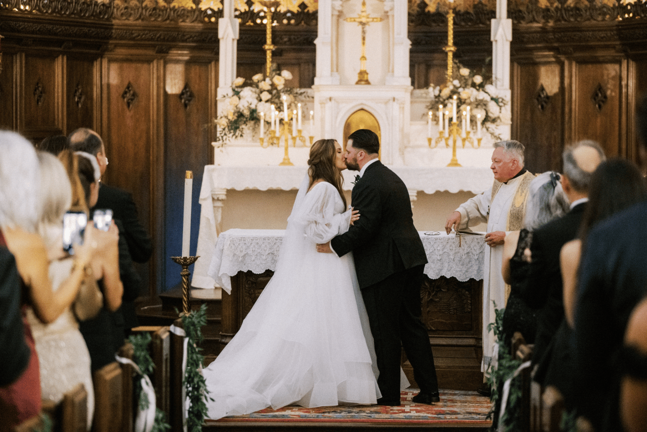 Catherine Caputo & Monty Nicholas's wedding-image-14