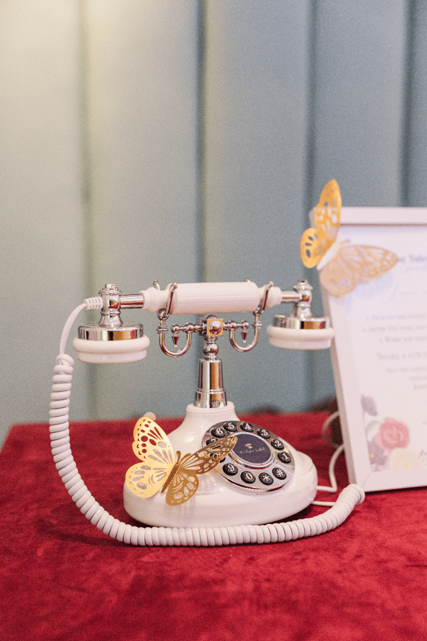 A Romantic Winter Vow Renewal at The Ringling Museum