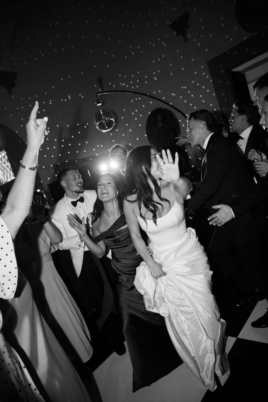 Sophie Coughlan & Ronan Coughlan's wedding-image-19