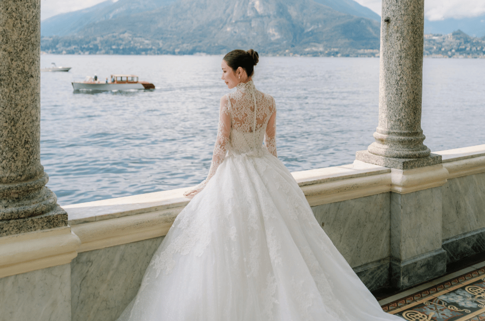 15 Questions to Ask Before Buying Your Wedding Dress