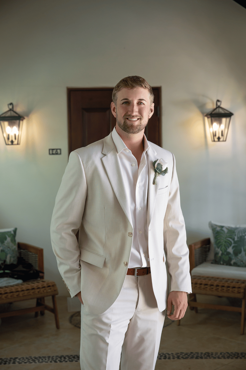 Samantha Kelly & Austin Kelly's wedding-image-12