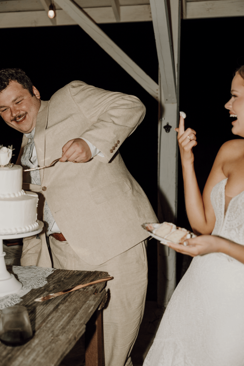 Chloe Enstad & Mason Hancock's wedding-image-15