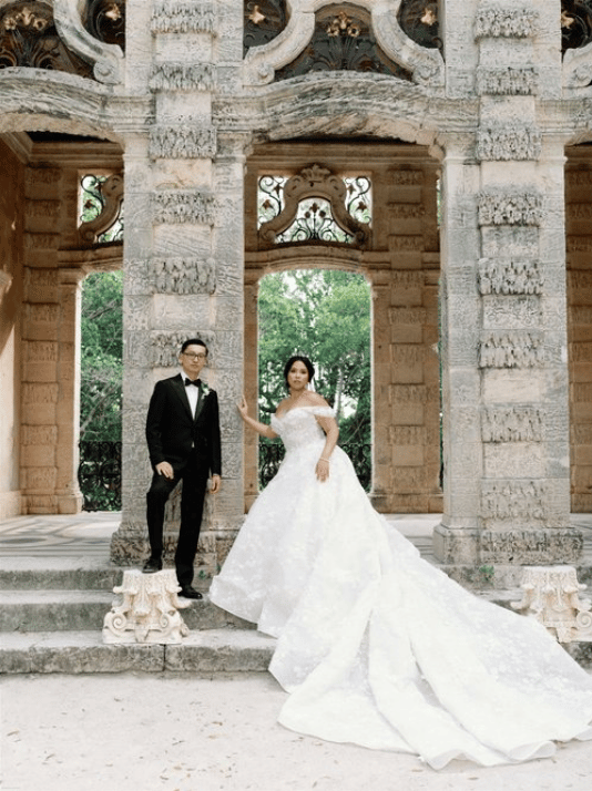 A Glamorous Summer Wedding at Vizcaya Museum and Gardens photo 5