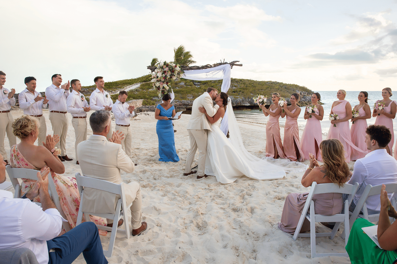 A Non-Traditional Spring Wedding at Emara Estate photo 4