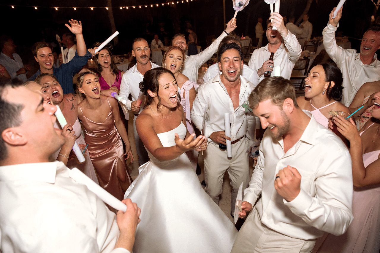 Samantha Kelly & Austin Kelly's wedding-image-38