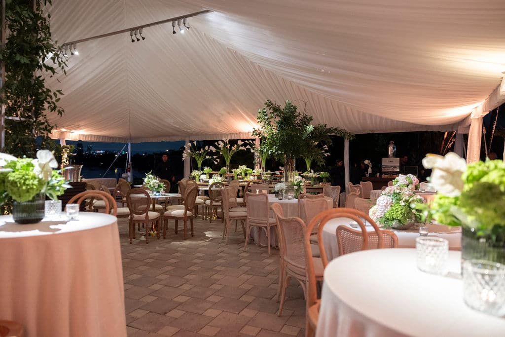 A Classic Fall Wedding at Sunset Point 21