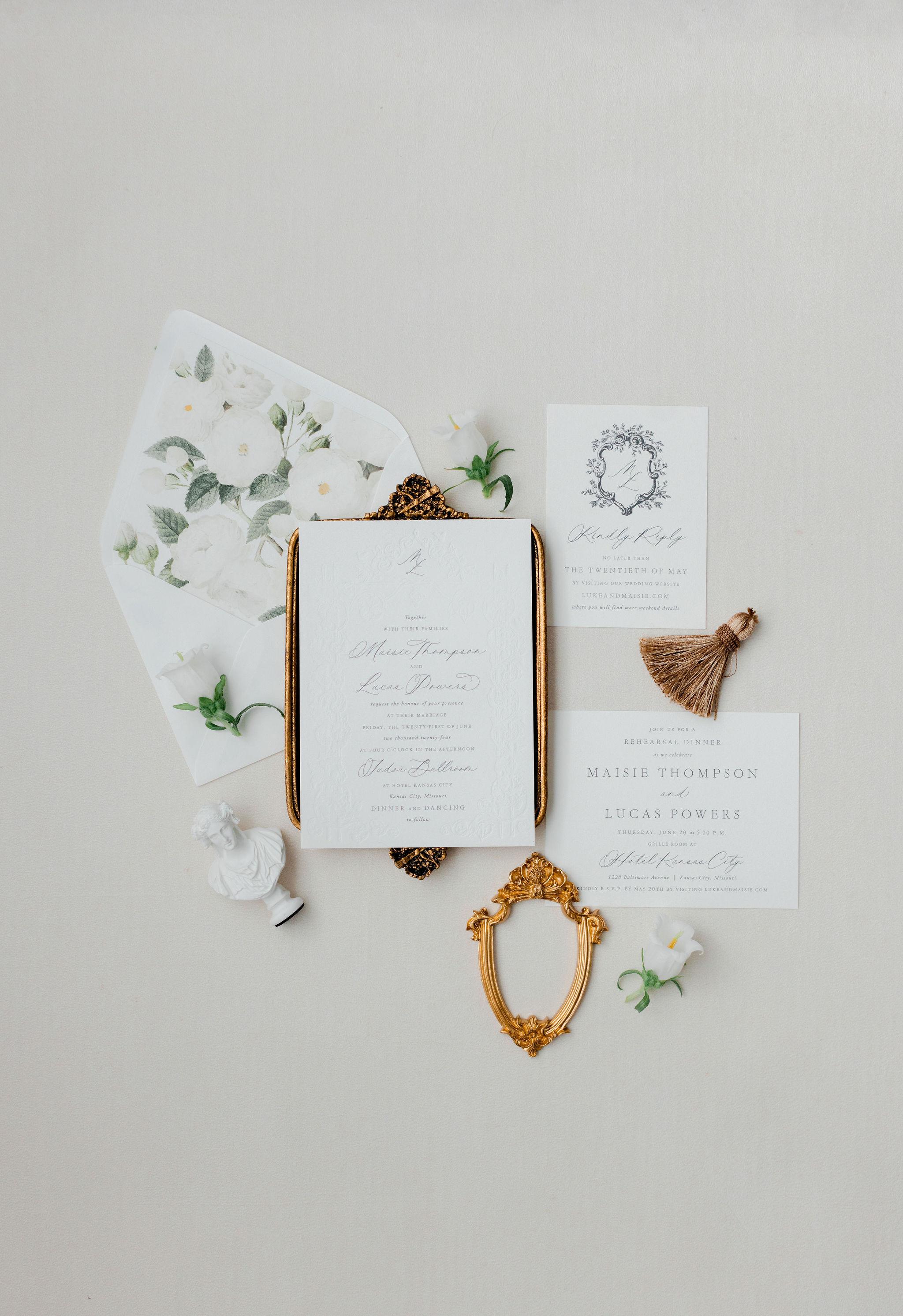 A Vintage Summer Wedding at Hotel Kansas City 21