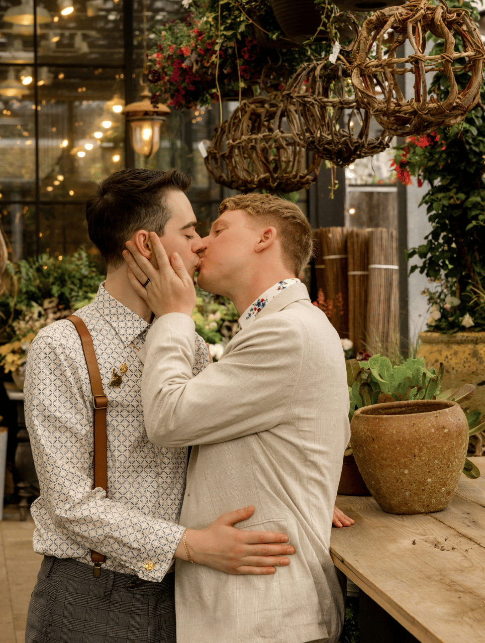 Tyler Ross & Alex Ross's wedding-image-11