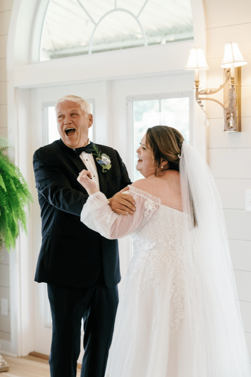 Allison Pries & Nicholas Horner's wedding-image-3