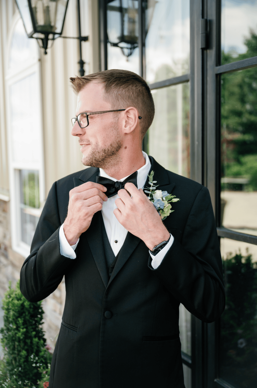 Allison Pries & Nicholas Horner's wedding-image-5