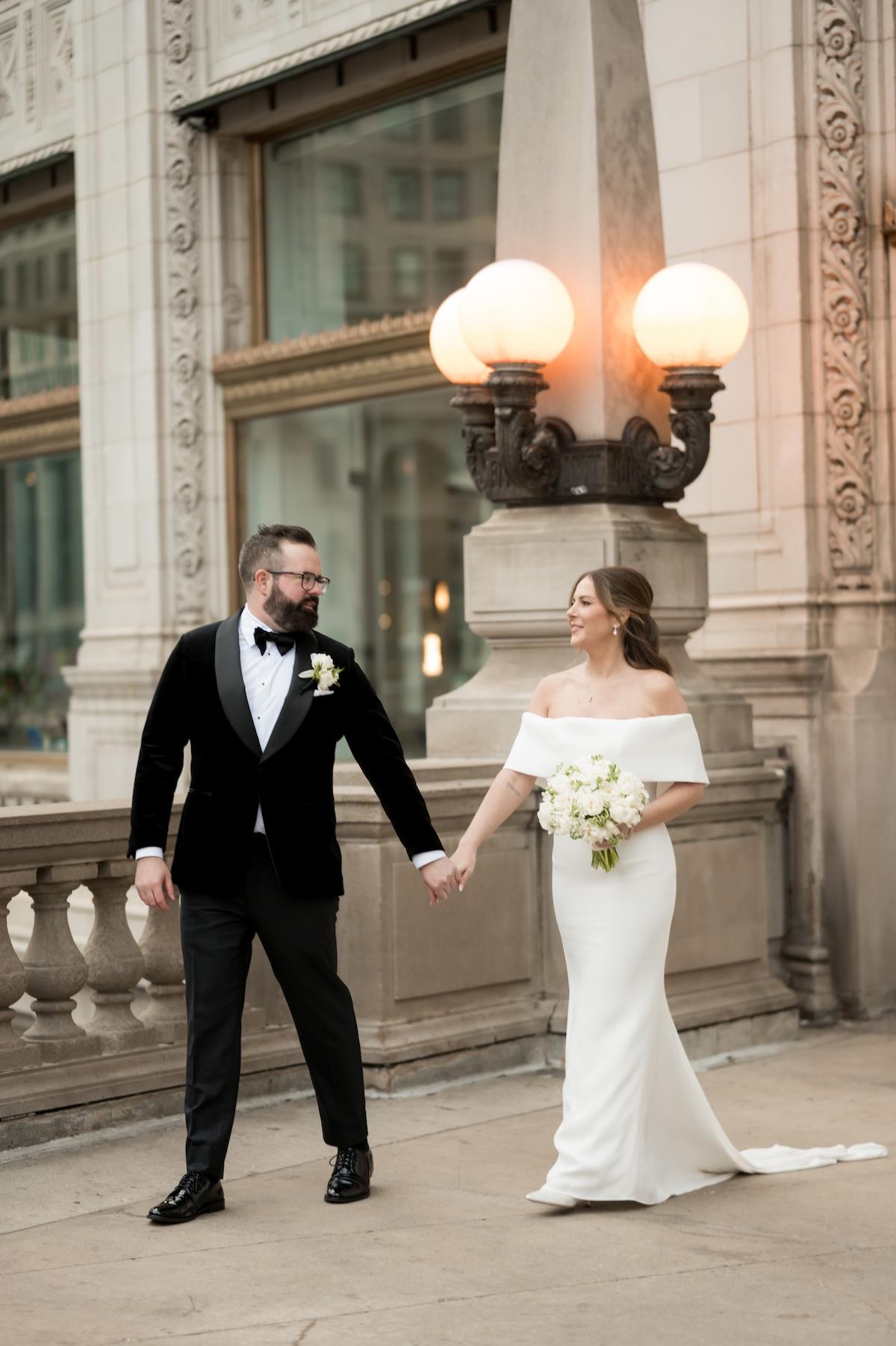 A Romantic Fall Wedding at the Art Institute of Chicago photo 2