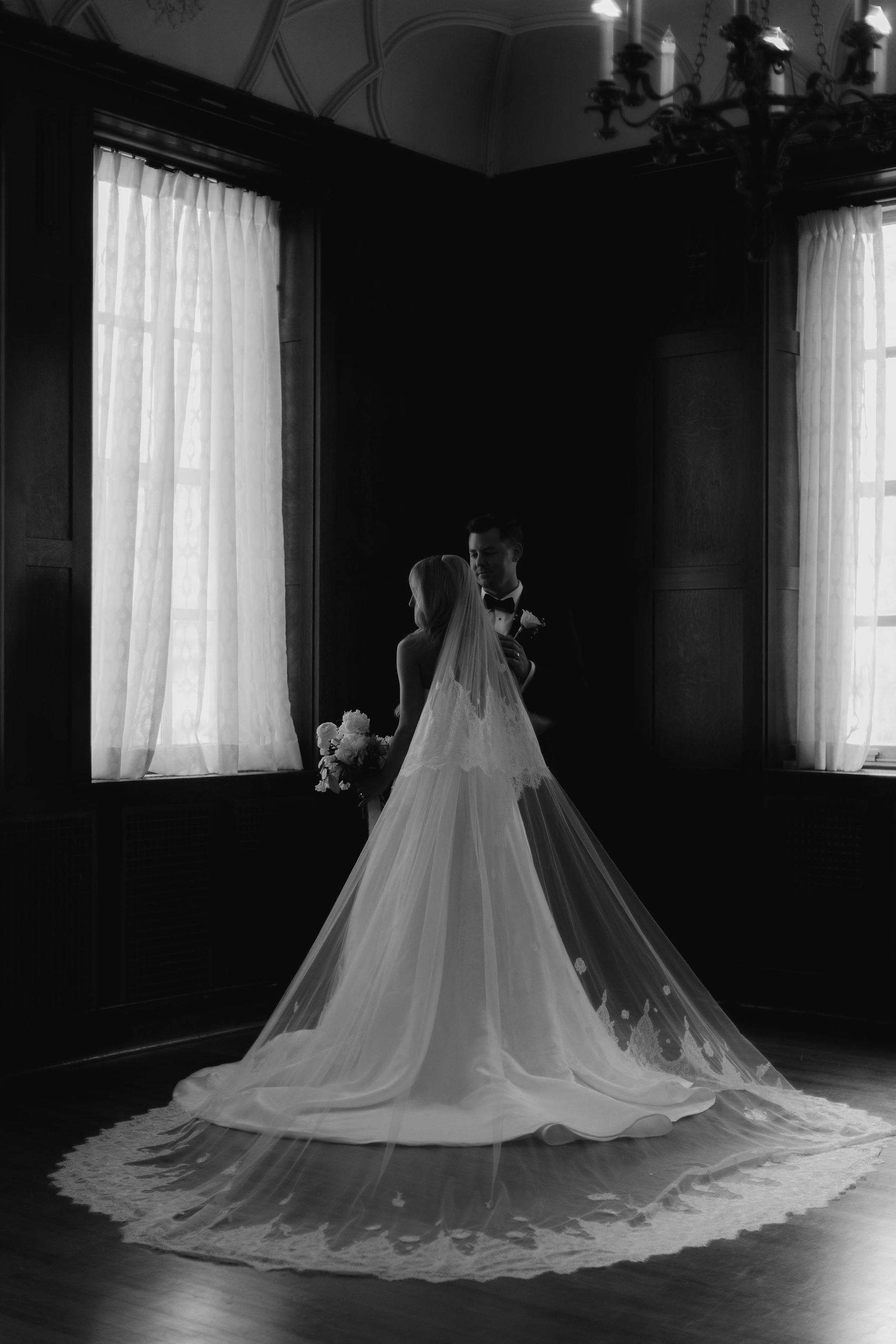 A Vintage Summer Wedding at Hotel Kansas City 6