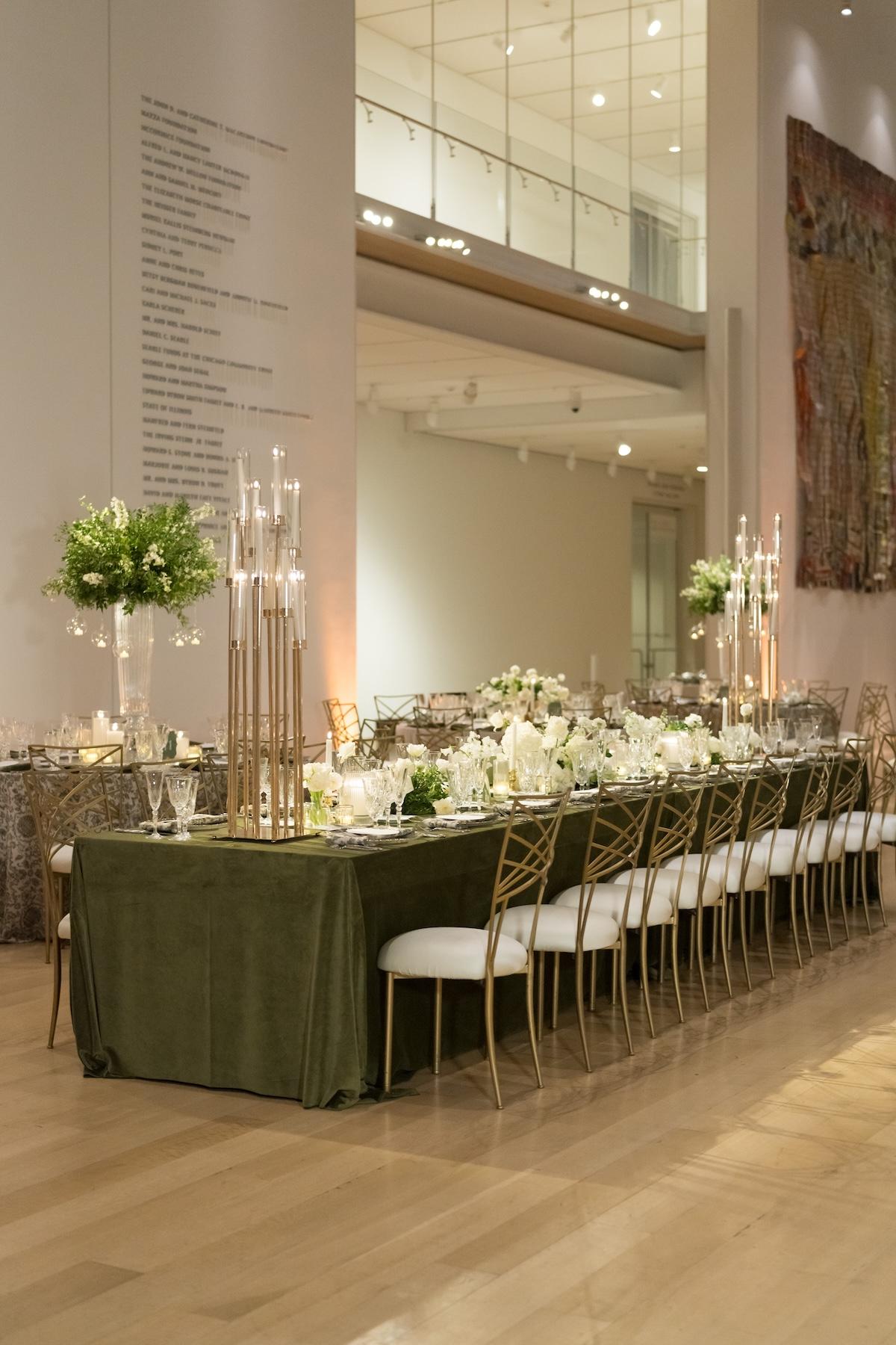 A Romantic Fall Wedding at the Art Institute of Chicago 28
