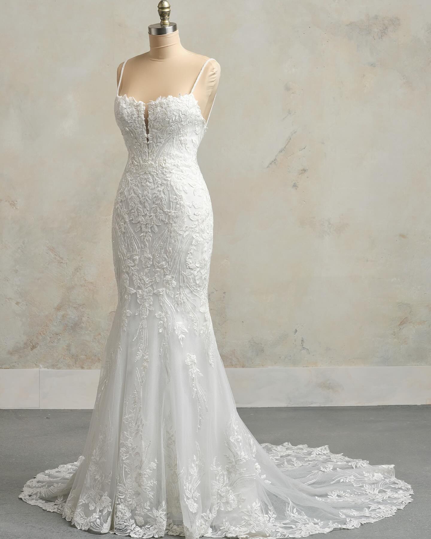 Hanna Bridal