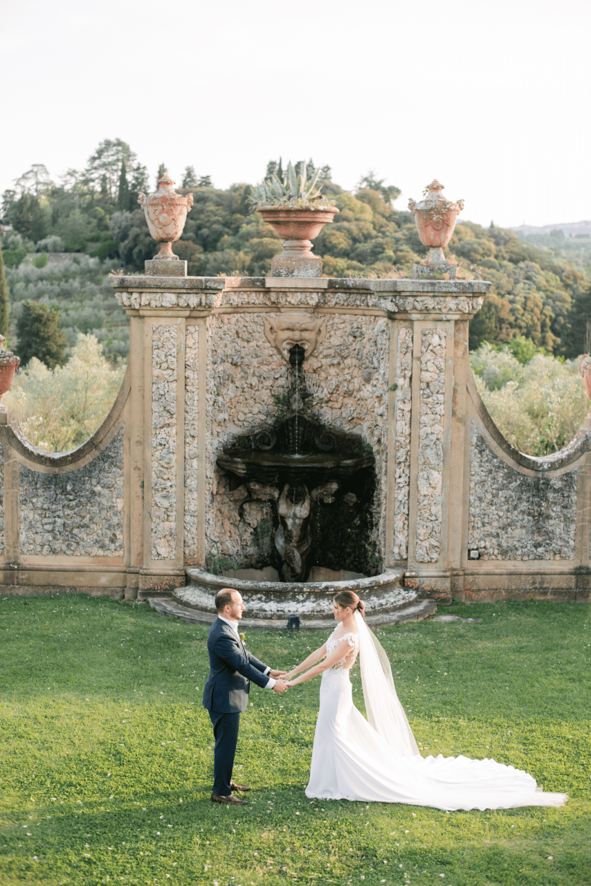 Alexandra Cross & Giovanni Luna's wedding-image-70