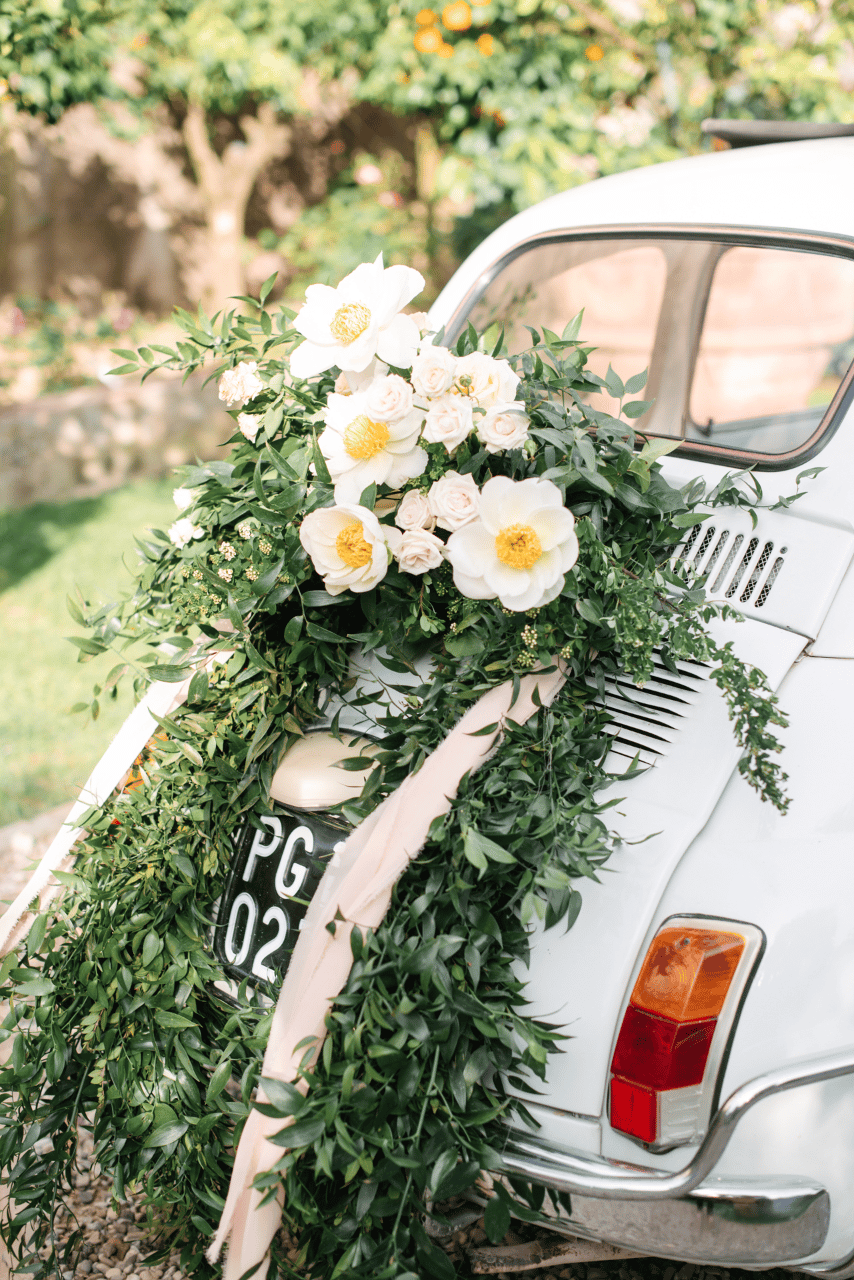 A Romantic Spring Wedding at Villa Medicea di Lilliano
