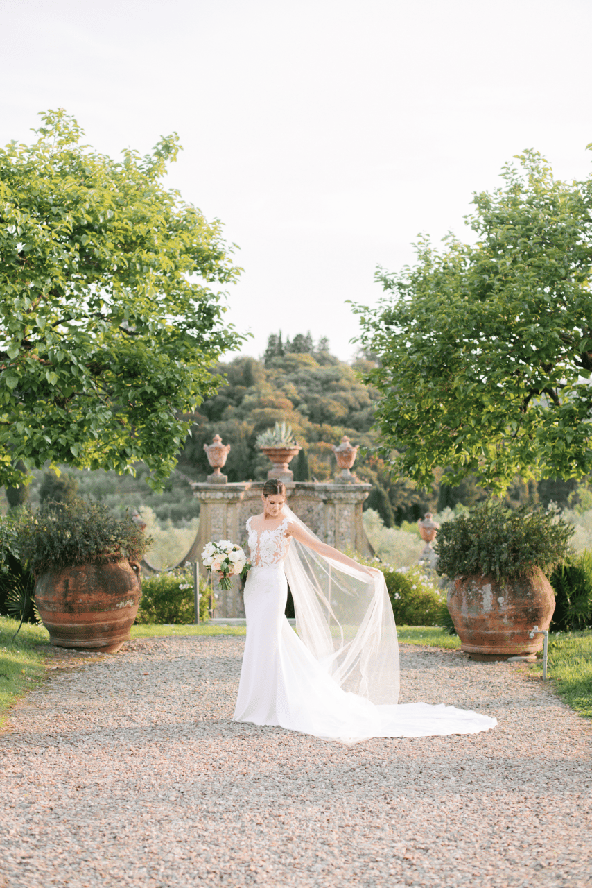 Alexandra Cross & Giovanni Luna's wedding-image-65