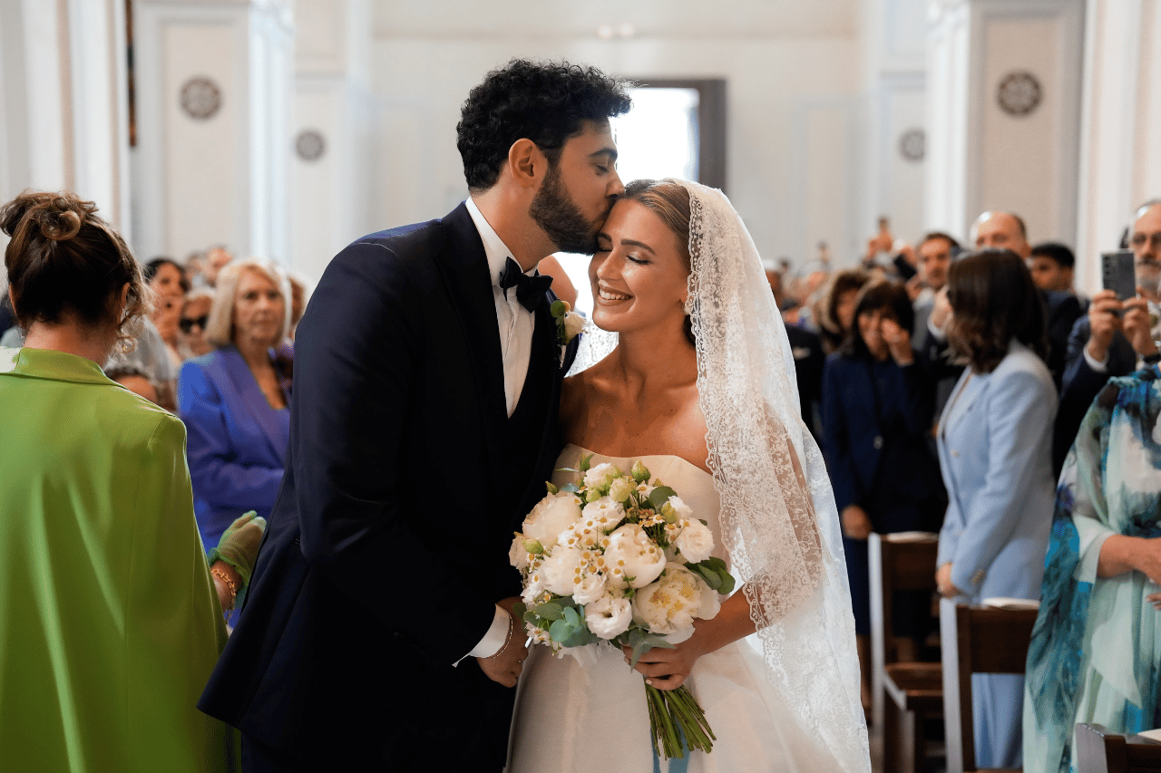 A Glamorous Spring Wedding at La Cocumella photo 4