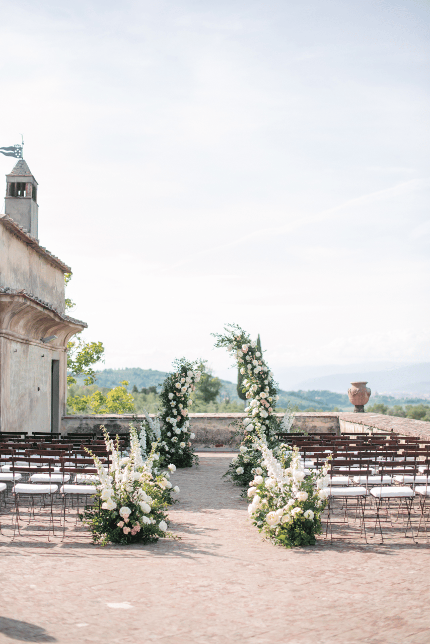 Alexandra Cross & Giovanni Luna's wedding-image-40