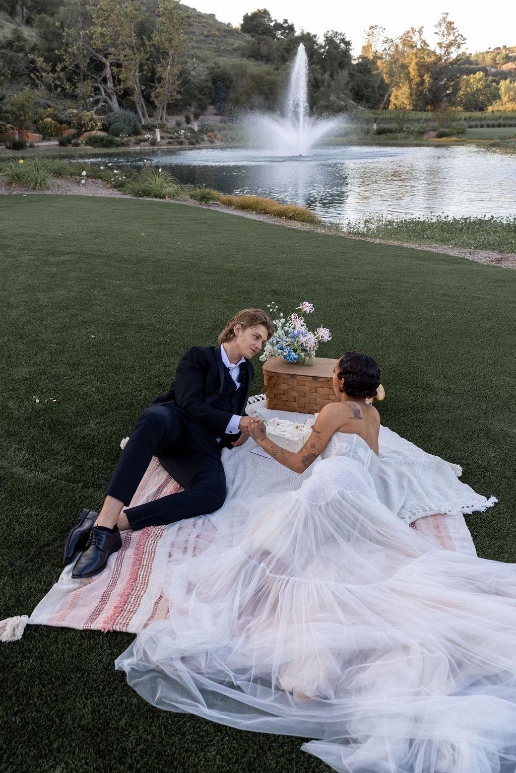 A Romantic Spring Editorial at Monserate Vineyards 38