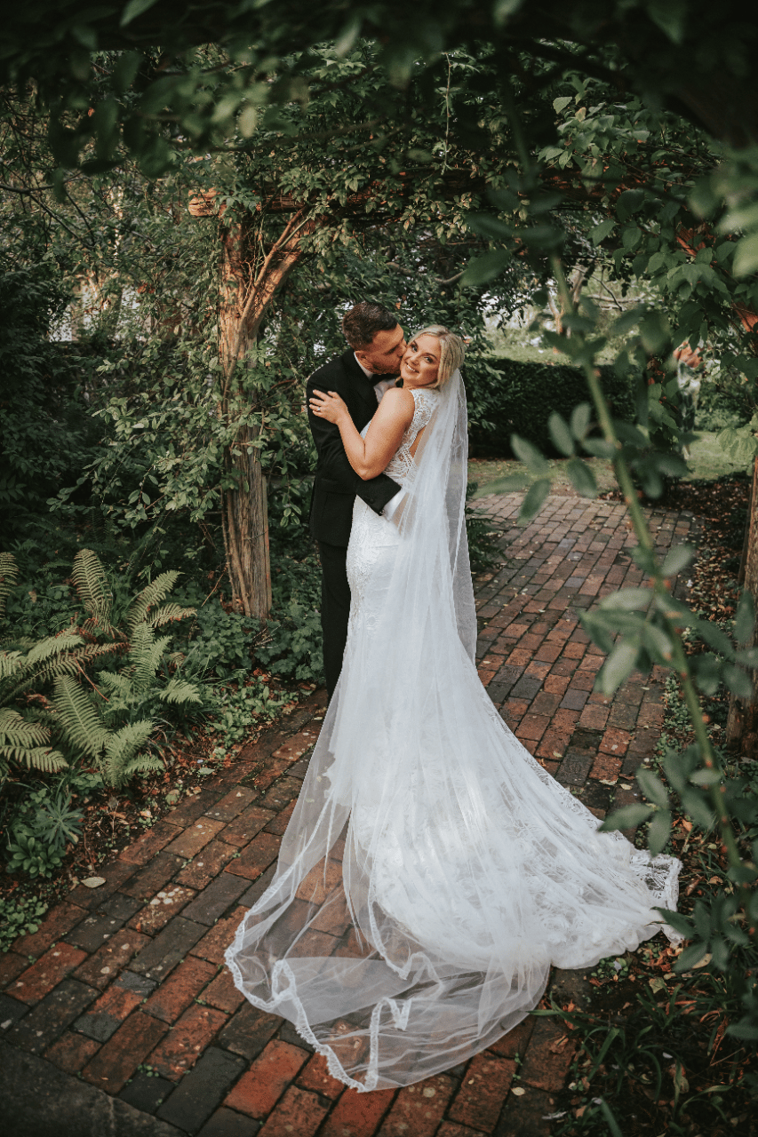 A Romantic Fall Wedding at Alfriston Gardens