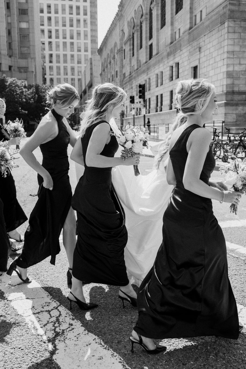 A Glamorous Summer Wedding at Boston Public Library photo 2