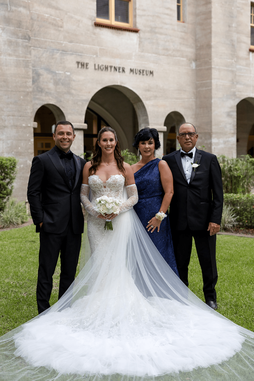 Savanah Gomez & Simón Gomez's wedding-image-40