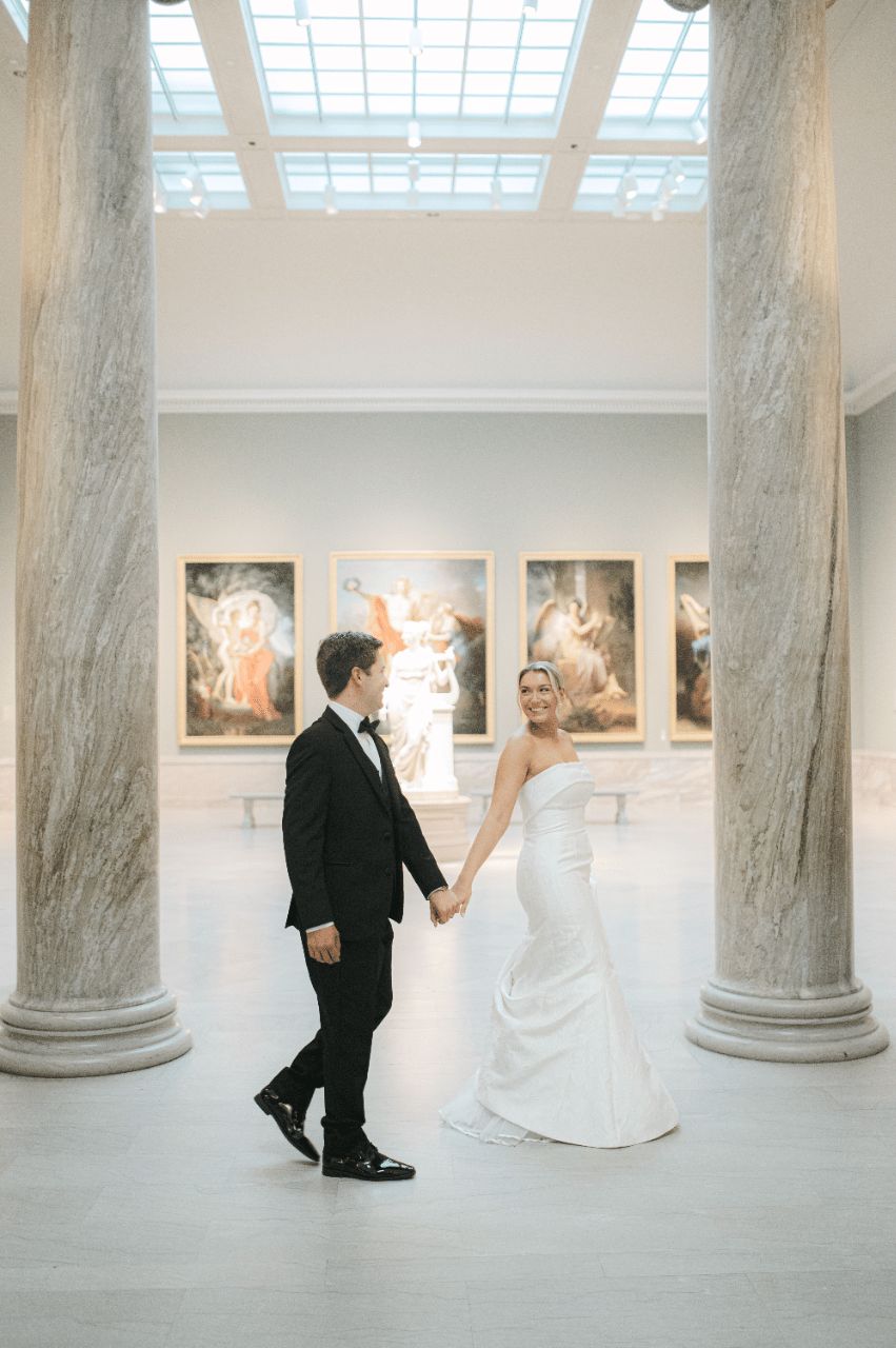 A Romantic Spring Wedding at Cleveland Museum of Art
